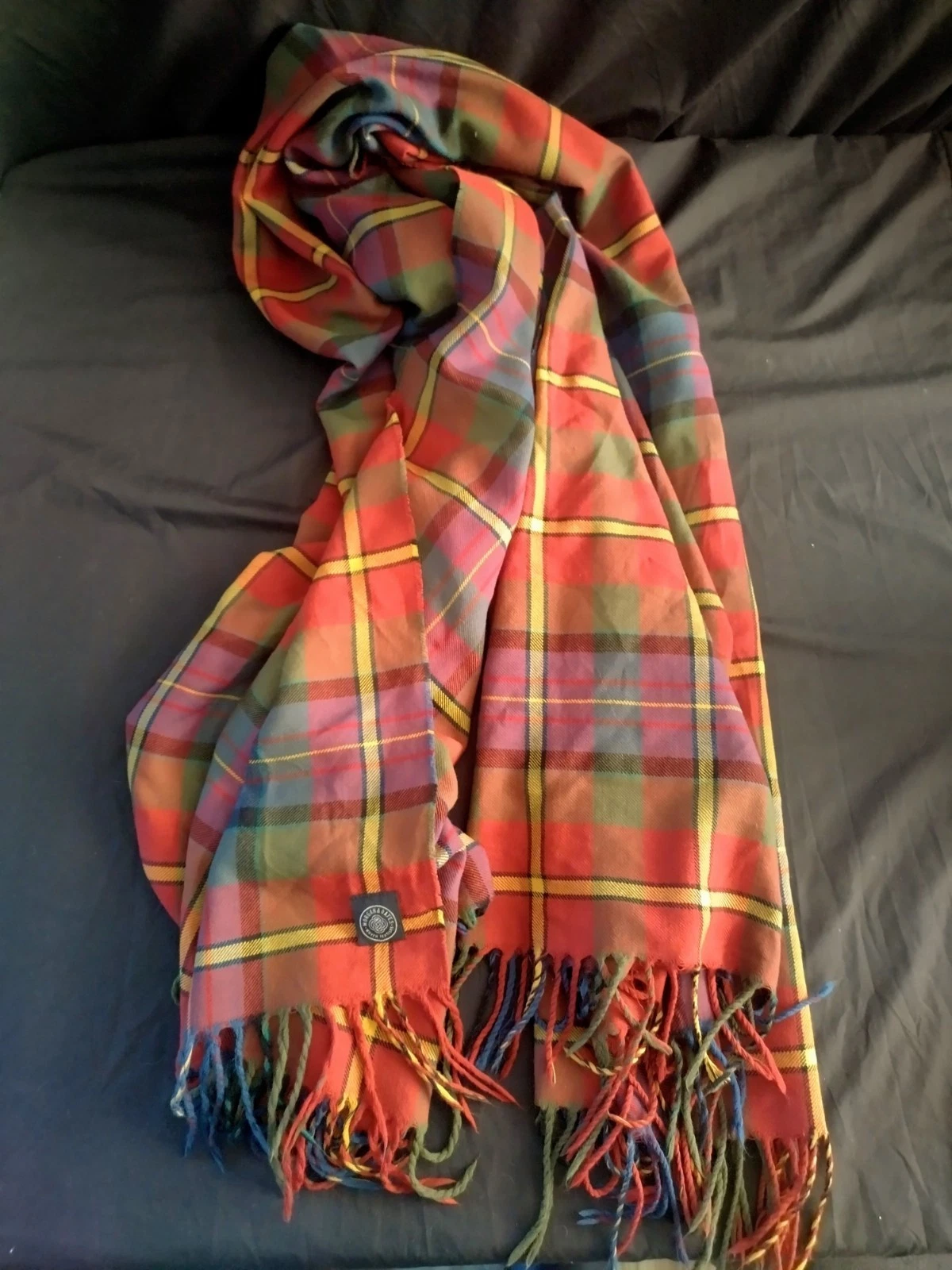 Morgan & Oates Check Tartan Tweed 100% Pure New Wool Tasseled Scarf Green Red