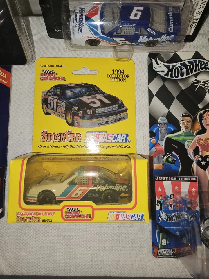 Mark Martin Racing - Image 4 of 4