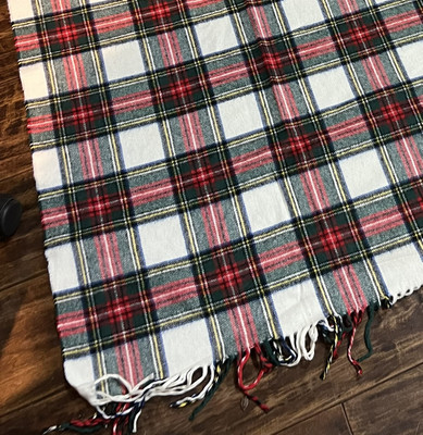 Italy Tessilechiti 64  x 52''  red Tartan plaid throw Blanket super soft comfy
