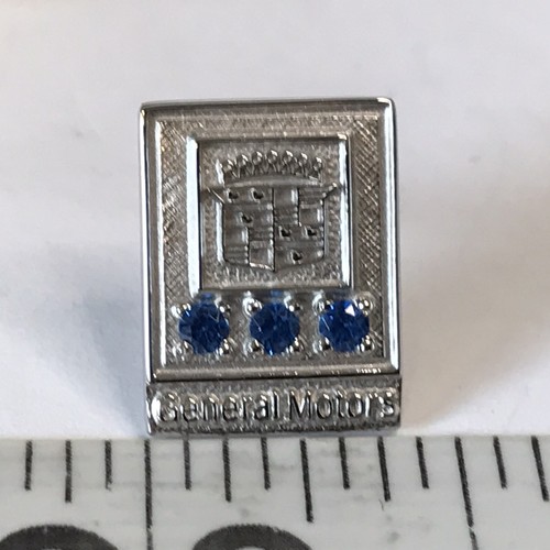 10k Gold Fill General Motors Cadillac 15 Year employee service award pin