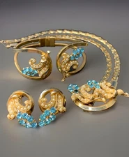 Vintage Oleg Cassini Necklace Bracelet Brooch Earrings Blue Crystal Gold Plated