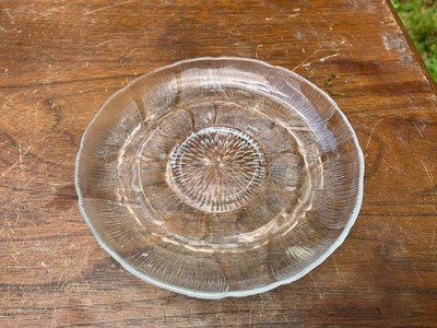Vintage Arcoroc Fleur 5 3/8'' Clear Glass Sunflower Plate Tray France Marguerite