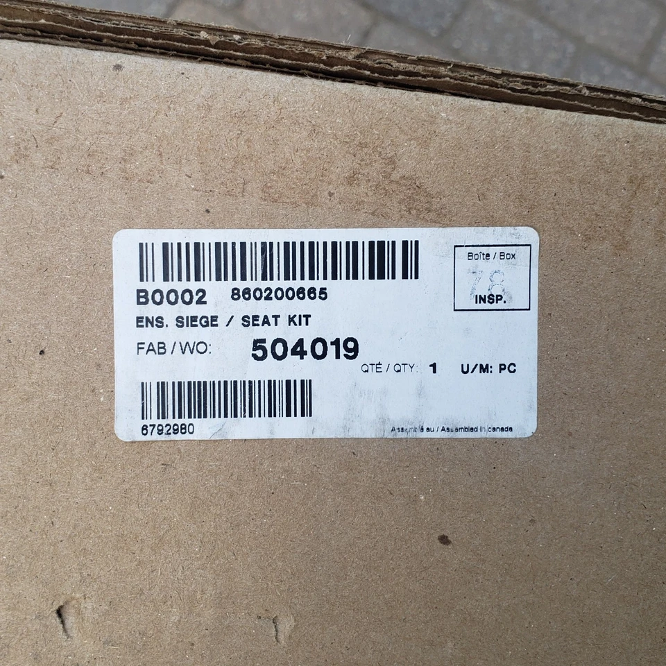 Ski-Doo OEM 1 + 1 Seat REV-XM XS XP XR (excl GTX Grand Tour) XU Tundra 860200665 - Image 2 of 4