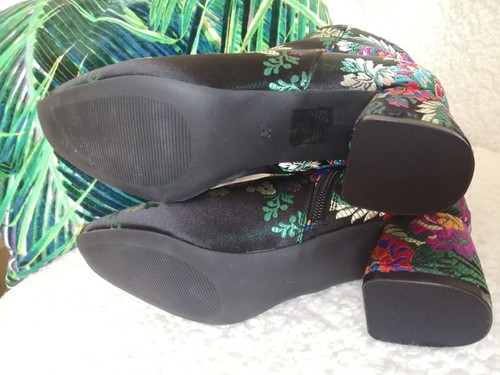 Vero Moda Bordado Brocado Floral Negro Botines Gamuza Forrado UK5 EU38 ¡NUEVO! - Imagen 8 de 9