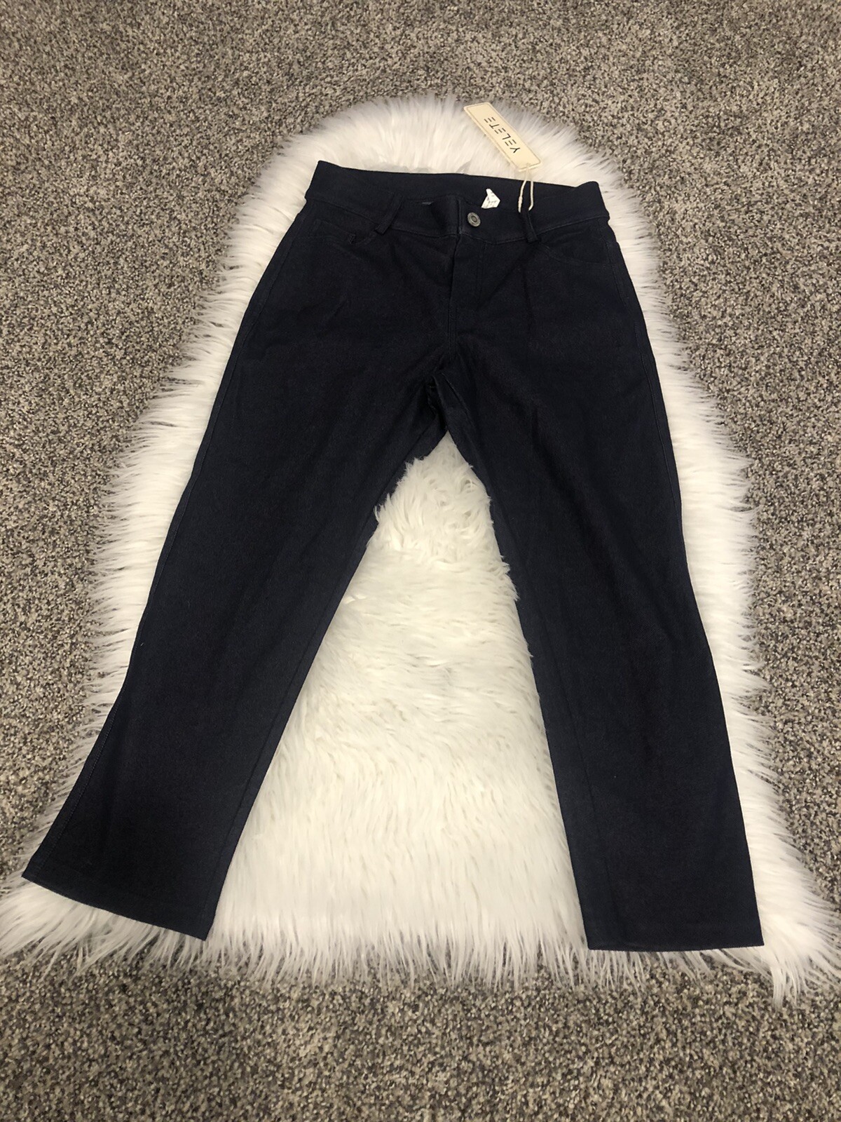 Yelete denim 5 pocket Capri jeggings. Navy Blue Color. New With Tags. Size  M. PP | eBay