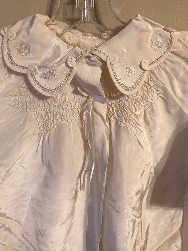 Vintage Baby Girls Dressy Jacket 2T Ivory Smocked Embroidered Collar Victorian - Picture 4 of 9