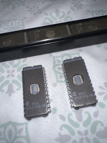 Eurotechnique ETC2732Q-35 4Kx8Bit 32Kbit 25V UV-Eprom Ceramic IC DIP-24 Memory 2 - Picture 4 of 12