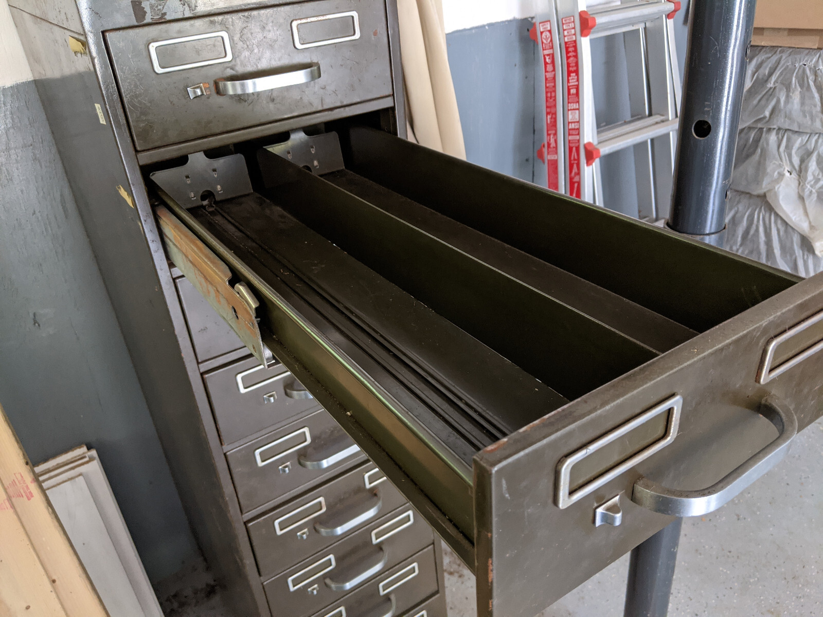 Yawman & Erbe metal file used with 10 functional ballbearing drawers eBay