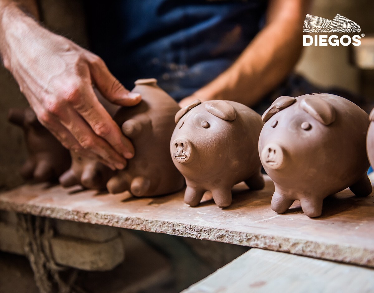 Original Piggy Bank - Must break to open | Hand made in Spain
