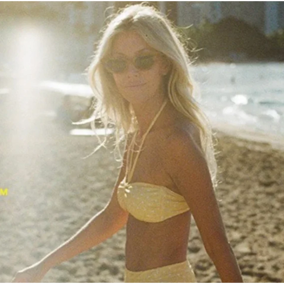 Bikini BILLABONG X Rubio Salado Amarillo Lunares Sin Etiquetas M Foto 3 de 4