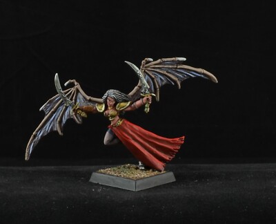Reaper Bones Miniatur Queen Succubus | 60mm Fantasy Figur | Unbemalt Für Tabletop & Rollenspiele