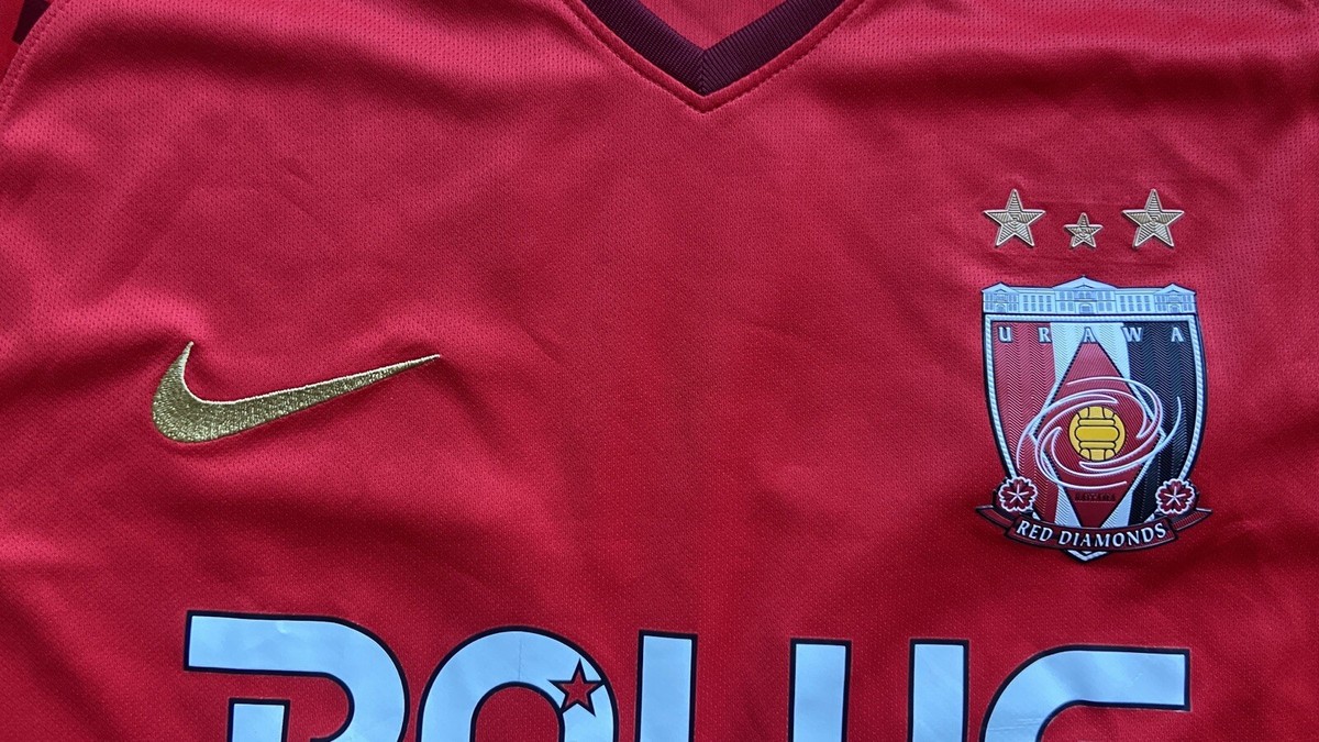 URAWA RED DIAMONDS 2018 2019 HOME FOOTBALL SHIRT SOCCER JERSEY