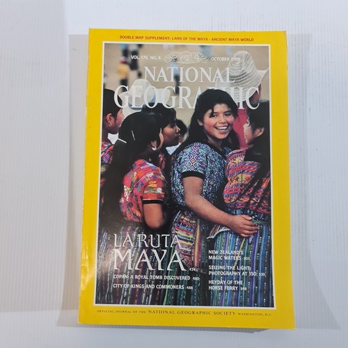 National Geographic Magazine 1989 -11 Editions. Missing - Nov No Maps - Picture 21 of 24