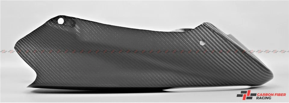 2007-2012 Triumph Street Triple, R Belly Pan - 100% Carbon Fiber - Imagem 4 de 4