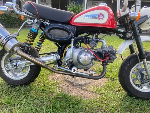 Honda Z50 Monkey 1994 - Picture 3 of 23