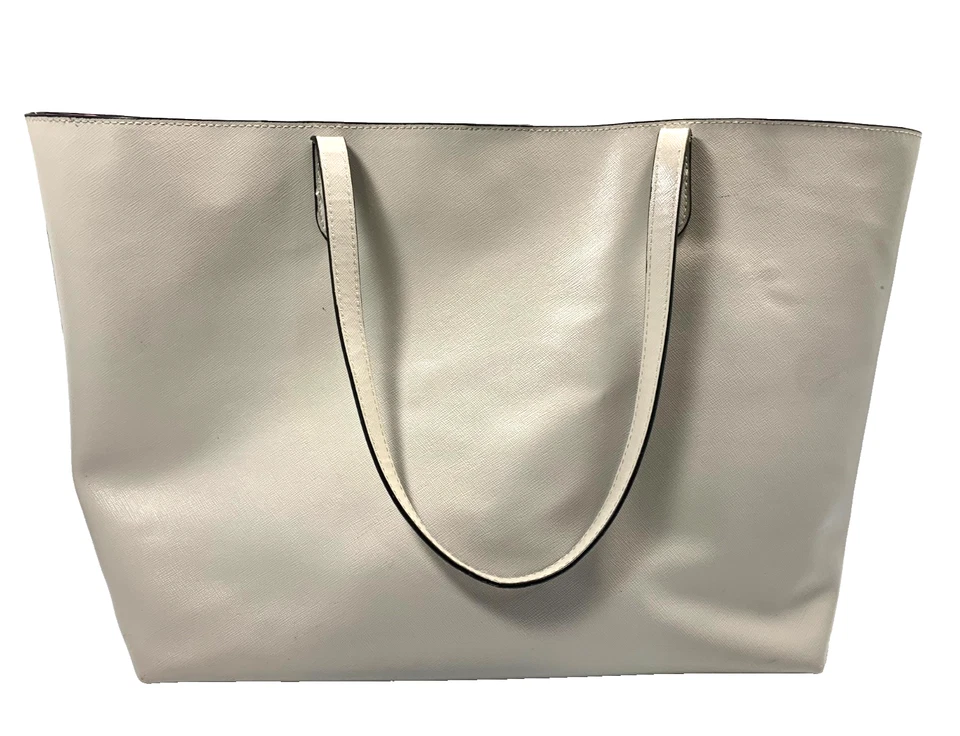 Victoria's Secret Limited Edition Graffiti Bag & Detachable Zip Pouch LIKE NEW - Image 2 of 4