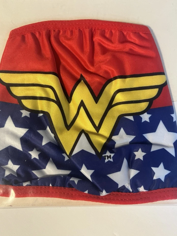 WONDER WOMAN FACE MASK NEW IN PACKAGE ADULT OS DC COMICS JUSTICE LEAGUE RETRO - Image 3 of 4