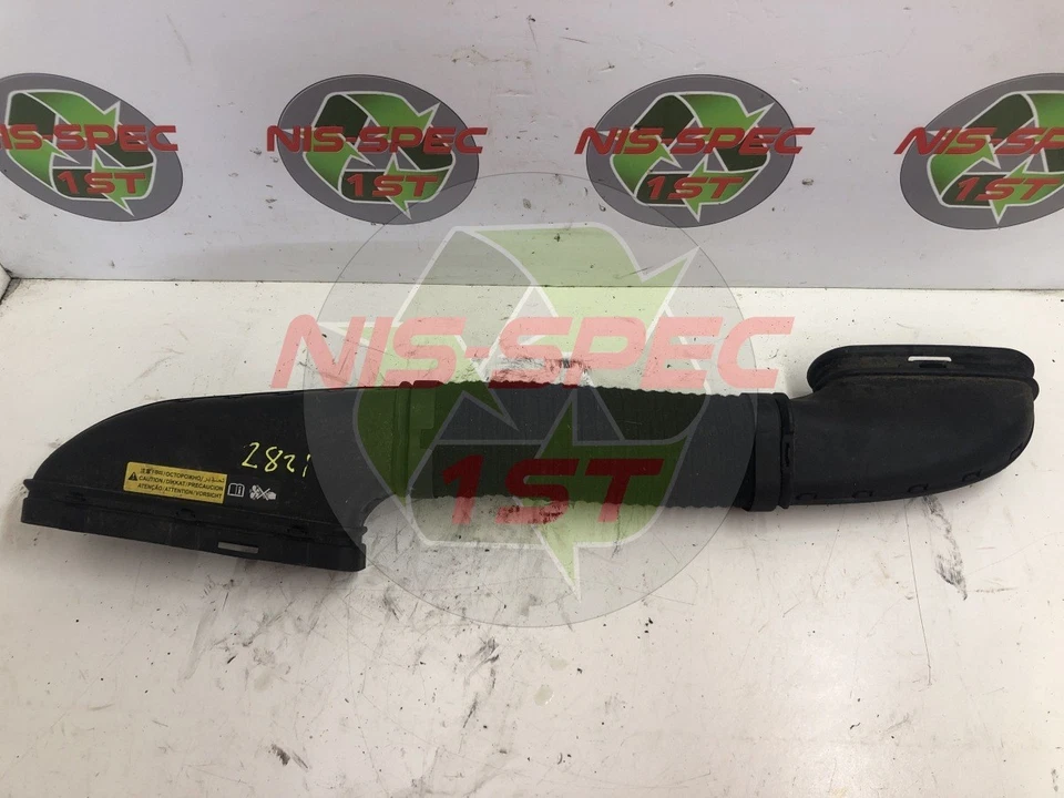 Infiniti Q30 1.5l Diesel Air Intake/Filter Pipe 2016-2019 165545DA0C - Image 4 of 4