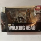 Mcfarlane Toys The Walking Dead Daryl Dixon deluxe set with chopper motorcycle