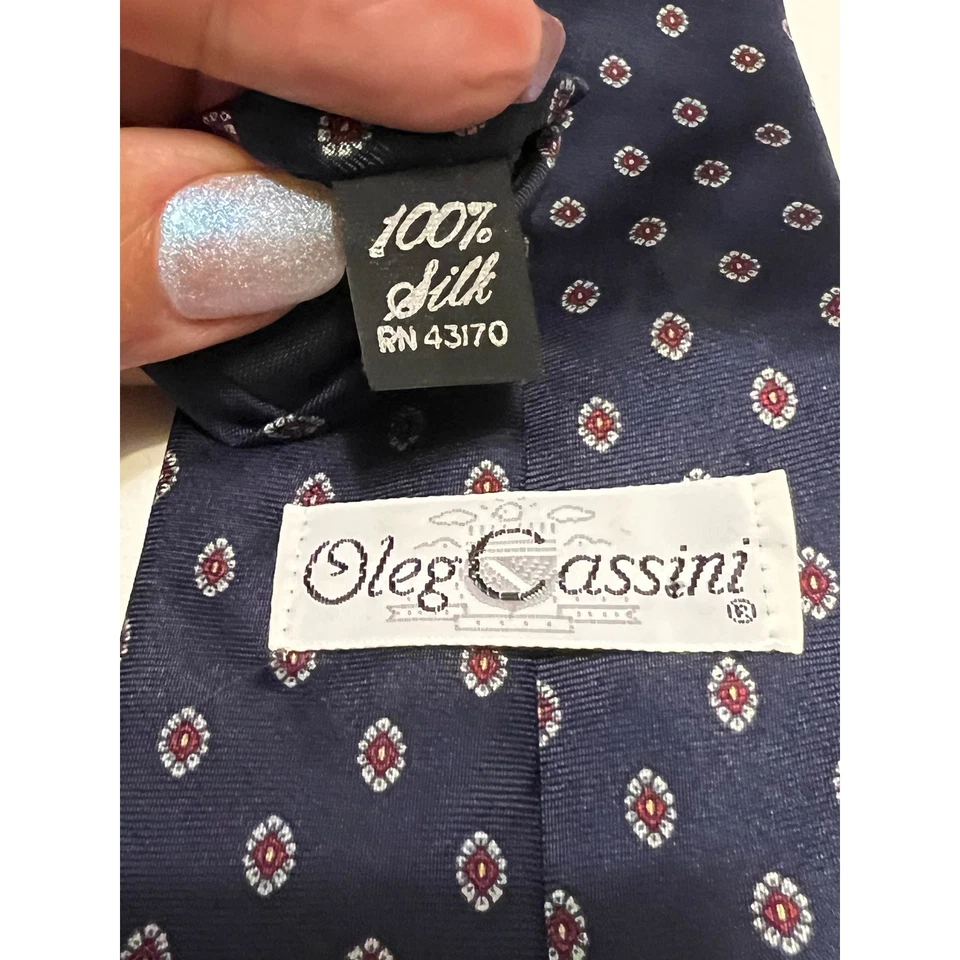 Corbata medallón Oleg Cassini 100 % seda azul marino 58x3 clásica vintage para hombre Foto 2 de 4