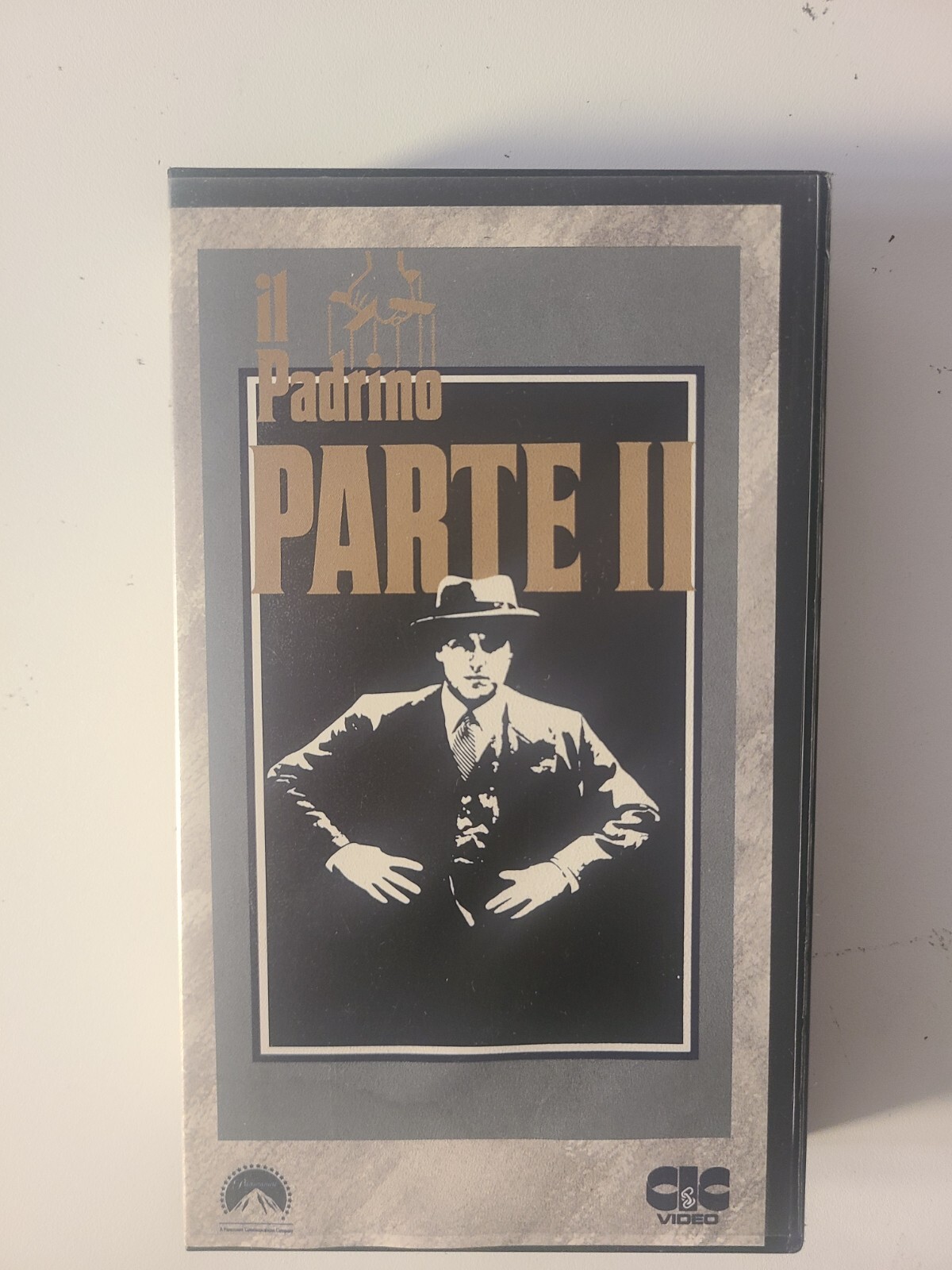 Foto 1 di 4