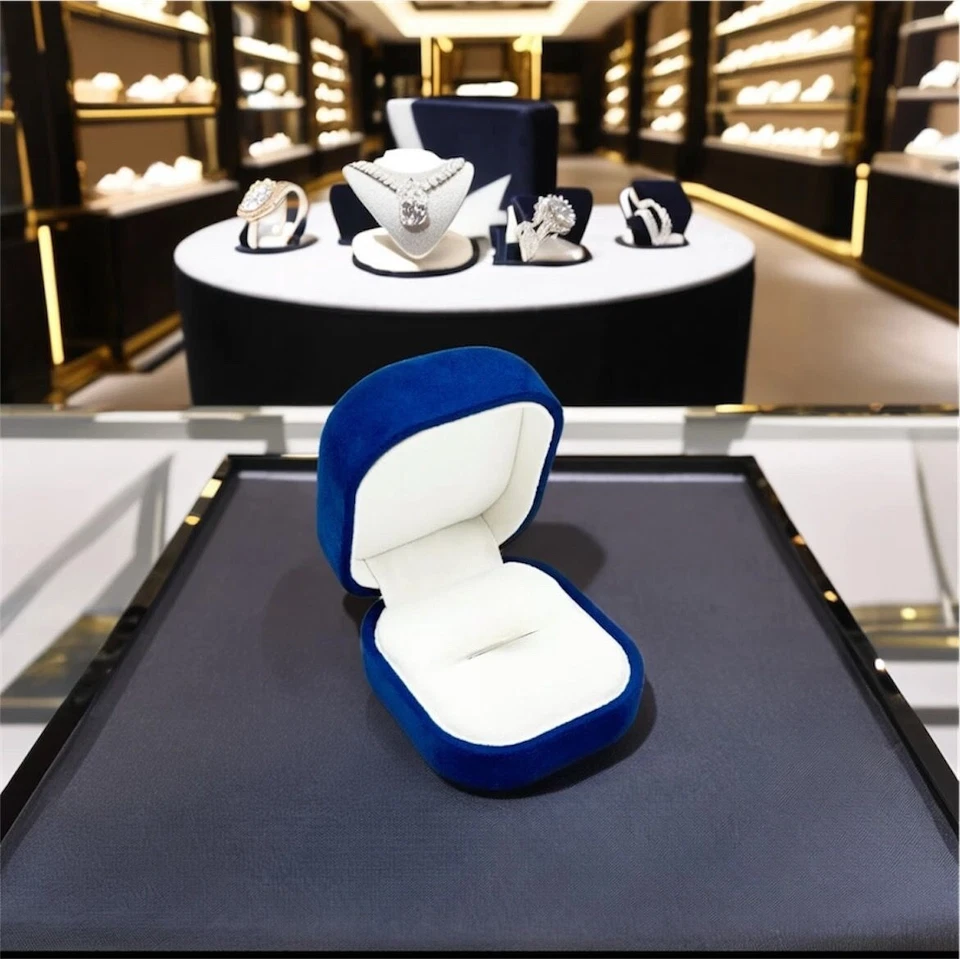 Luxuriöse Ringschatulle – Perfekte Ringbox für Verlobungsring & Trauring  - Bild 3 von 4