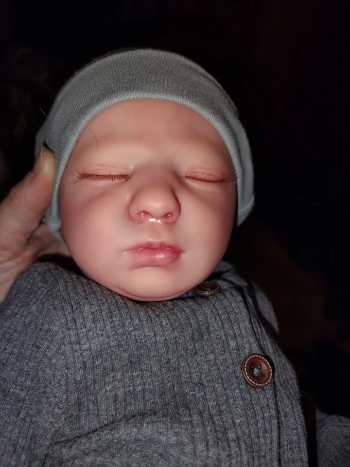 Muñeca Reborn Logan  Foto 2 de 4