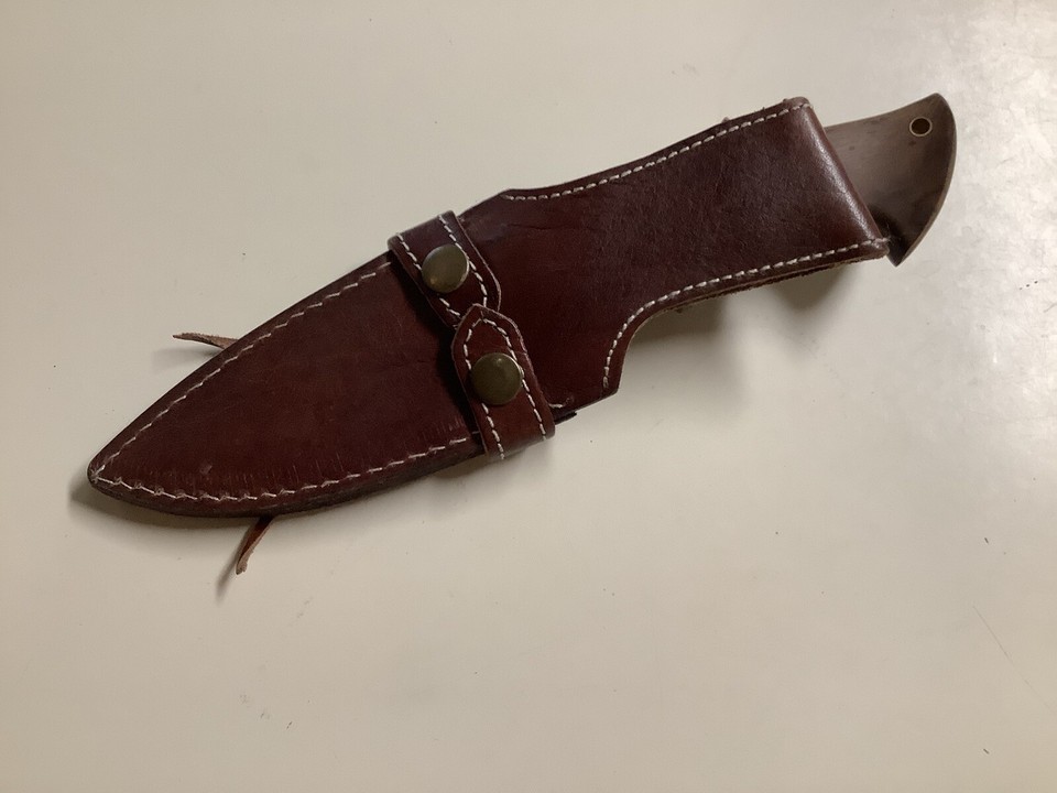 Bobcat Custom Knives Damascus Fix Blade Knife Wood Handle Leather