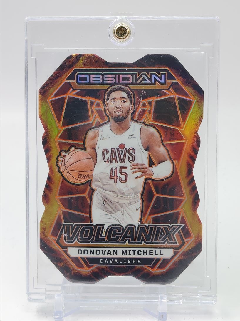 DONOVAN MITCHELL 2023-24 OBSIDIAN VOLCANIX CASE HIT SSP DIE CUT Q5700