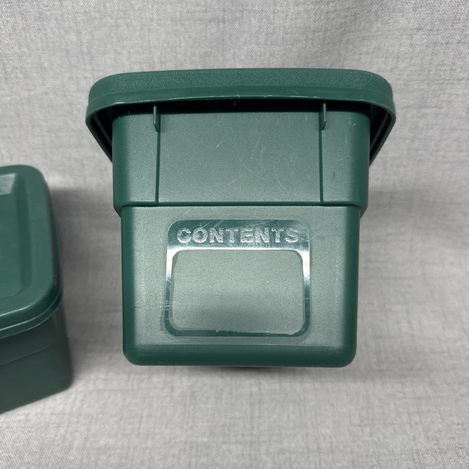 2 - Vintage Rubbermaid Roughneck 1 Gallon Small Storage Totes #0475 Green - Image 3 of 4