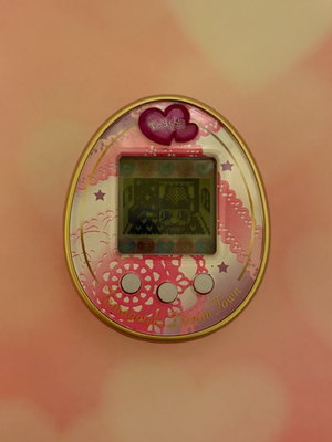 Tamagotchi Friends Digital Dreamtown pink lace gem Connection