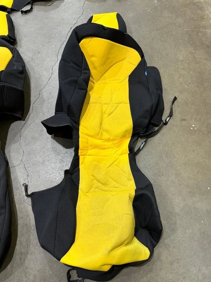 CUBIERTAS DE ASIENTO DE NEOPRENO CUBIERTAS USADAS PARA JEEP WRANGLER JK 2007-2017 4 PUERTAS Foto 4 de 4