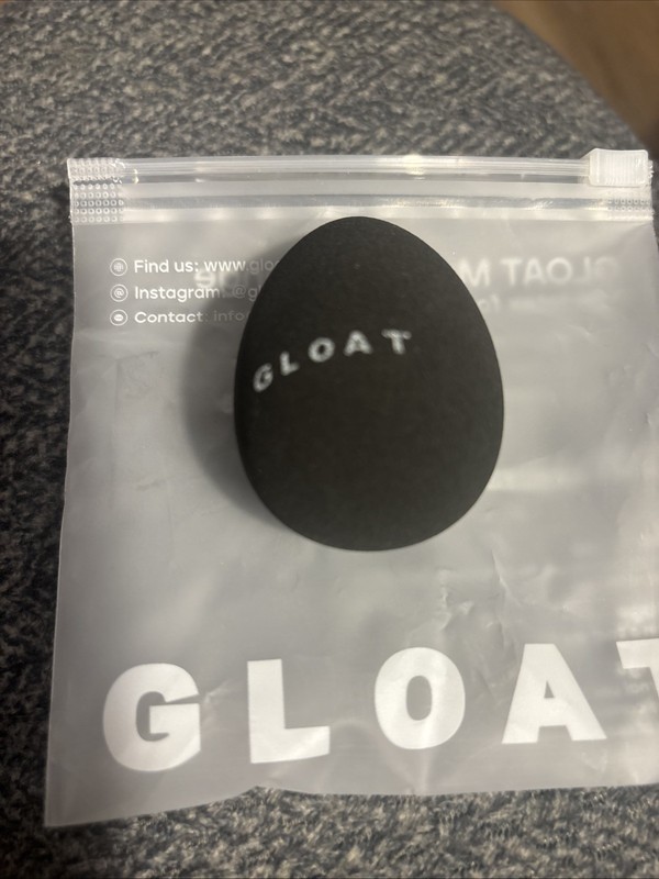 Gloat Makeup Sponge In Black New IN PACKAGE