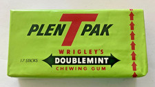 Wrigley s Doublemint Chewing Gum 17 Stick Pack PlenTPak Not for Consumption NOS