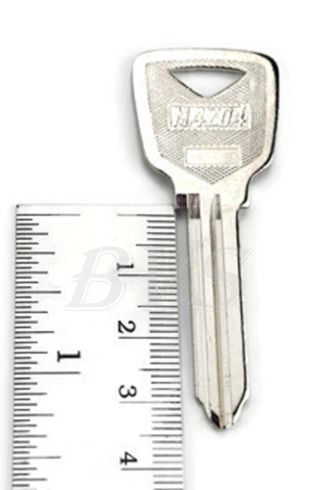 2x KEY BLANK For MAZDA RX2 RX3 RX4 929 RX5 RX7 808 CAPELLA 323 626 R100 1000 Foto 2 de 3