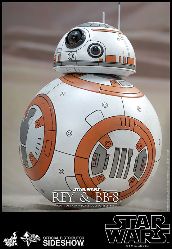 Hot Toys Star Wars: The Force Awakens Rey and BB-8 Sixth Scale