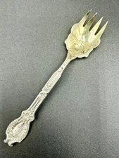 DU BARRY BY DURGIN STERLING SILVER TERRAPIN FORK  5 3/8 INCHES W/MONOGRAM