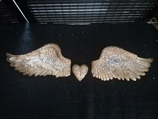 Angel wings