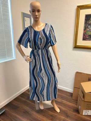 J & W Womens Small Blue And White Silk Polyester Maxi Dress