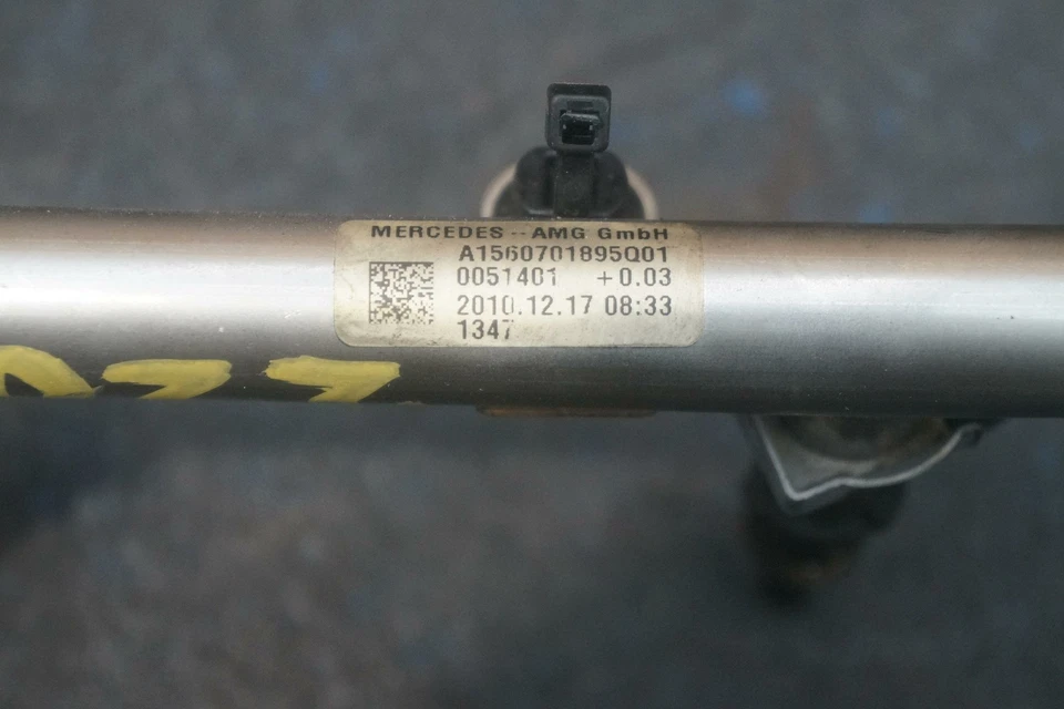 Juego de 8 inyectores de tubo de inyección de combustible 1560780023 Mercedes E63 2007-11 C63 Foto 3 de 3