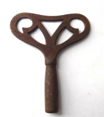Vintage Decorative 2 1/2 Inch Clock Key
