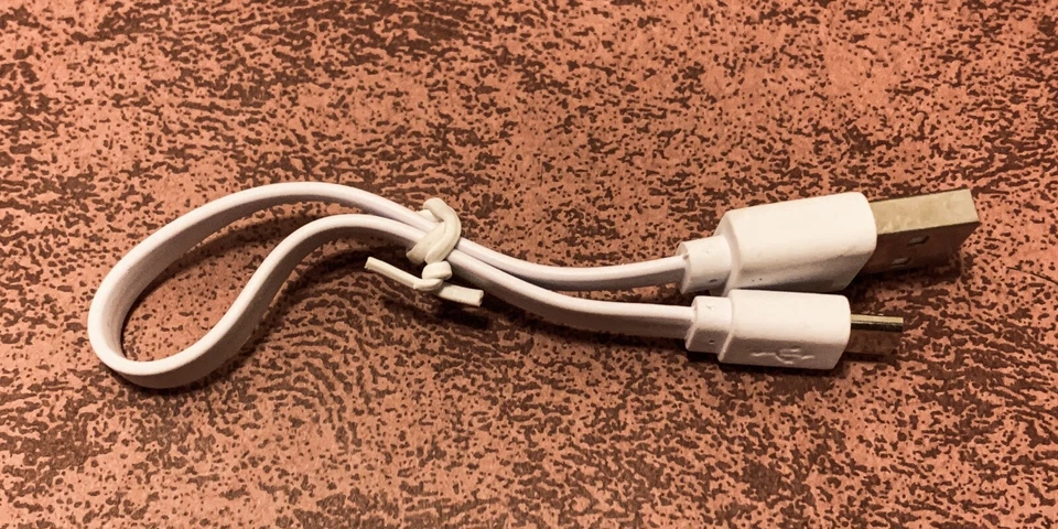 8" Inch Flat Micro USB-B/USB 2.0 Cable White (Micro USB-B) - Image 4 of 4