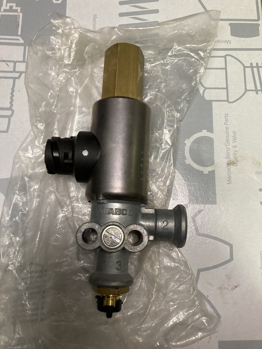 25浦/C024653-1/OS5000/034-2/【浦和から家財便また引取り】自転車　ブリヂストン Control Arm Front compressor kit 12V