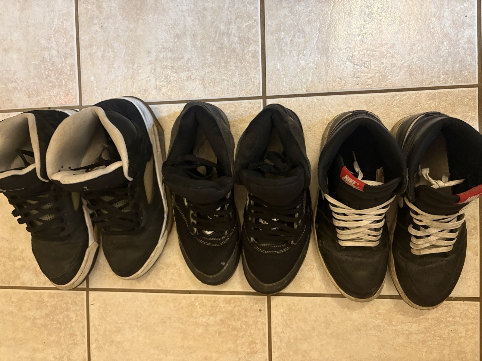 Lot of AIR JORDAN Sneakers - Beater/Restoration Lot, Retro 5, Retro 1