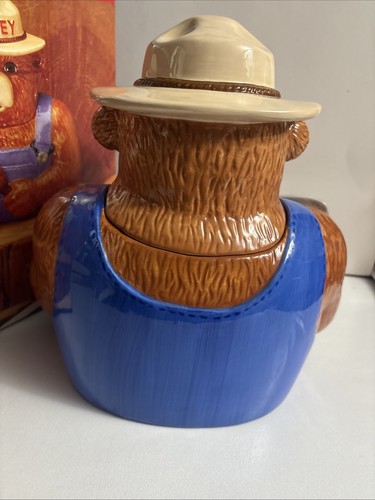 Collectible Cookie Jar "SMOKEY THE BEAR" Clay Art 2000 with Original Box - Picture 2 of 12