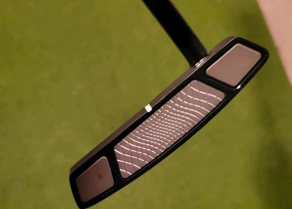 Cleveland Frontline 4.0 Putter 33.5" Right-Handed - Image 3 of 4