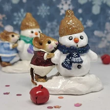 Wee Forest Folk M-188 Snow Buddies (Red Glitter Suit / Blue Scarf w/ Snowflake)