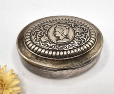 WMF Jugendstil Pillendose Versilbert - VERGOLDET Dose Frauen Portrait um 1900