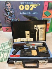 1965 JAMES BOND 007 Multiple ATTACHE CASE- with Gun, Bullets - REPRO BOX