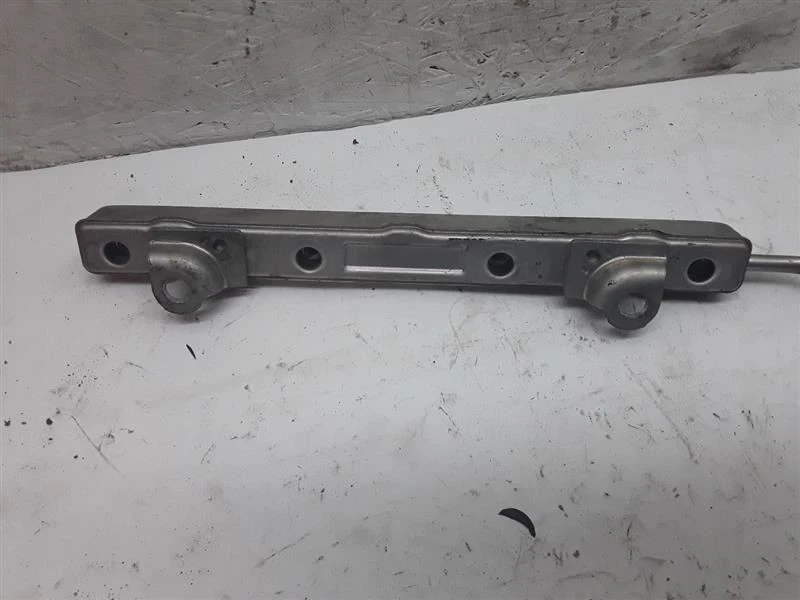 Рельсовая магистраль впрыска топлива 1,8 л 10–11 TOYOTA PRIUS V #GR-15K - Изображение 4 из 4